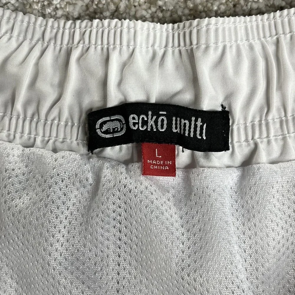 Ecko Unltd Lined Shorts Large White Building City AOP‎